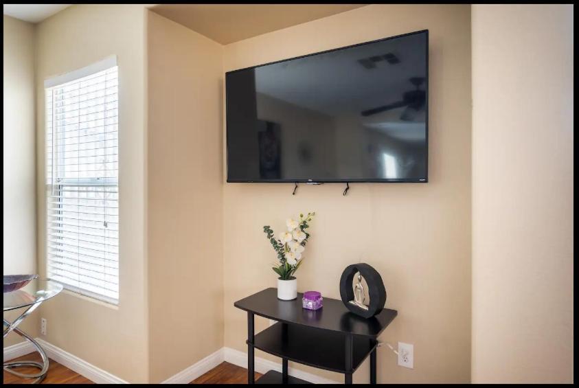 4 Bedroom North Las Vegas With Pool Екстериор снимка