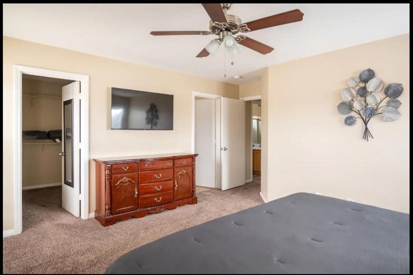 4 Bedroom North Las Vegas With Pool Екстериор снимка